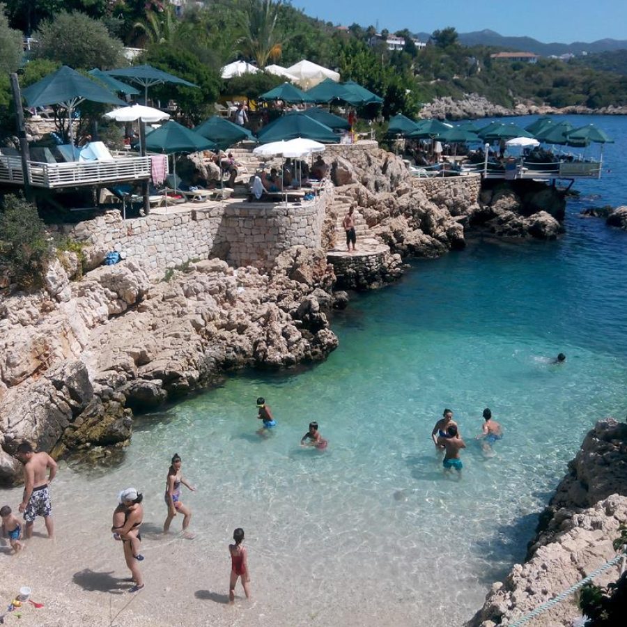 Kaş-küçükçakıl-plajı